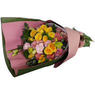 Golden Glow One Dozen Yellow Roses Bouquet